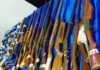 En una acción contundente para combatir el tráfico ilícito de armas y municiones, la Fiscalía General del Estado (FGE) solicitó la destrucción de 58 armas de fuego, 92 municiones decomisadas en operativos, allanamientos y hallazgos abandonados en la provincia de Chimborazo.