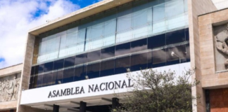 Los asambleístas podrían reducirse de 151 a 71, en caso de que fuese la aprobada la cuarta pregunta de la Consulta Popular, que fue enviada por el presidente Daniel Noboa el 5 de agosto de 2025.