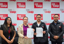 El ECU 911 de Riobamba realizó el 7 de agosto una significativa transferencia de materiales lumínicos a la Gobernación de Chimborazo. Esta acción, enmarcada dentro del proceso de modernización de su sistema de iluminación, consistió en la entrega gratuita de 430 tubos fluorescentes, 173 filamentos halógenos y 134 implementos de conexión.