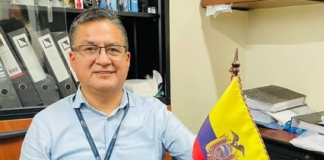 El próximo lunes 18 de agosto, Peter Núñez Chávez asumirá oficialmente el despacho de la delegación provincial del Consejo Nacional Electoral (CNE) en Pastaza, en reemplazo de Martha Cox Dávalos. Núñez, quien venía desempeñándose como secretario de la delegación, cuenta con amplia experiencia en materia electoral y un recorrido de 17 años dentro de la institución.