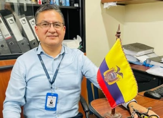 El próximo lunes 18 de agosto, Peter Núñez Chávez asumirá oficialmente el despacho de la delegación provincial del Consejo Nacional Electoral (CNE) en Pastaza, en reemplazo de Martha Cox Dávalos. Núñez, quien venía desempeñándose como secretario de la delegación, cuenta con amplia experiencia en materia electoral y un recorrido de 17 años dentro de la institución.