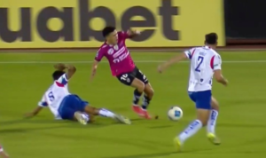 Independiente del Valle, líder sólido de la LigaPro, sufrió más de lo esperado para imponerse a Imbabura en los 16avos de final de la Copa Ecuador. El encuentro tuvo dureza en el juego y un arbitraje permisivo que dejó molestia en el plantel negriazul.