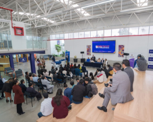 La Universidad Tecnológica Indoamérica llevó a cabo con éxito la clausura de la cuarta edición del programa Semillero Empresarial UTI Business, una iniciativa que promueve el talento emprendedor y fortalece el ecosistema empresarial de la Zona 3 del Ecuador.