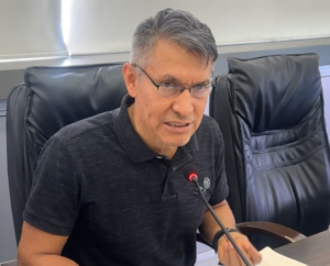Un club nocturno, ubicado en el barrio Las Palmas de la ciudad de Puyo, tendrá que ser reubicado fuera del perímetro urbano, en cumplimiento de la ordenanza municipal que regula el funcionamiento de centros de tolerancia.