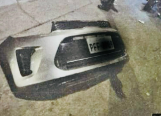 Un accidente de tránsito ocurrió la noche del martes 26 de agosto en la intersección de las calles Veloz y Jacinto González, en Riobamba, dejando cuantiosos daños materiales, pero afortunadamente no hubo heridos.