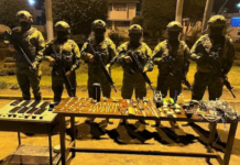 En una intervención llevada a cabo en la madrugada del 8 de agosto, efectivos de la Brigada de Caballería Blindada del Ejército Ecuatoriano ejecutaron un operativo militar en el Centro de Privación de Libertad (CPL) “Chimborazo”.