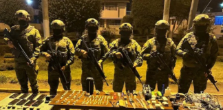 En una intervención llevada a cabo en la madrugada del 8 de agosto, efectivos de la Brigada de Caballería Blindada del Ejército Ecuatoriano ejecutaron un operativo militar en el Centro de Privación de Libertad (CPL) “Chimborazo”.