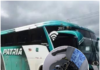 En medio de la oscuridad de la carretera, un bus de Transportes Patria se convirtió en una trampa rodante: nueve delincuentes armados tomaron el control del vehículo, y lo que era un viaje rutinario hacia Riobamba se transformó en una noche de terror para sus pasajeros.