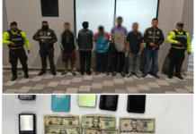 Un duro golpe contra el microtráfico sacudió al cantón Cumandá, en Chimborazo. La Policía Nacional, con una intervención rápida y precisa bautizada como “Paraíso 43”, desarticuló una presunta banda dedicada a la venta ilegal de pasta base de cocaína, droga que estaba lista para ser distribuida en la comunidad y que amenaza especialmente a la juventud.