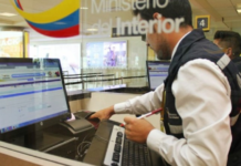 A partir del lunes 1 de septiembre de 2025, entrará en vigencia en Ecuador la exigencia de la Visa de Visitante Temporal de Transeúnte, documento obligatorio para ciudadanos de países que ya requieren visado para ingresar al territorio nacional, según informó el Ministerio de Relaciones Exteriores.