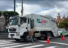 Guano continúa dando pasos hacia un servicio de recolección de residuos más eficiente y moderno. El alcalde Oswaldo Estrada presentó oficialmente la nueva unidad recolectora de desechos sólidos, financiada con recursos municipales, que se integrará al trabajo diario de limpieza en todo el cantón.