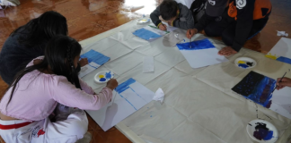 Más de 200 niñas, niños y adolescentes de varios sectores de Riobamba disfrutan este verano de un espacio pensado para fomentar la creatividad, el aprendizaje y la convivencia comunitaria. 