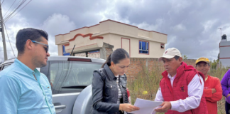 Con el objetivo de garantizar agua potable a más familias, personal técnico de las direcciones de Gestión Comercial e Ingeniería de Riobamba EP realizó un recorrido por el barrio San Antonio de Padua, donde se coordinan las conexiones domiciliarias que beneficiarán a varias familias del sector.