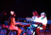 En un ambiente de emoción y orgullo familiar, la Casa de la Cultura Ecuatoriana Núcleo de Chimborazo llevó a cabo la clausura del Curso Vacacional de Piano 2025. El evento se realizó en el Teatro Alfonso Chávez Jara, escenario que se llenó de música, talento y aplausos.