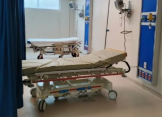 Después de la difusión de un video en redes sociales en el que se aseguraba que “el Hospital Básico de Baños se cae a pedazos”, autoridades del Ministerio de Salud Pública aclararon la situación y explicaron que en la casa asistencial se ejecutan labores de mantenimiento preventivo y correctivo que forman parte de un plan de intervención iniciado desde el año anterior.