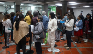 Este viernes 29 de agosto de 2025, comenzó el proceso de devolución de fondos a los socios de la Cooperativa de Ahorro y Crédito CREA, más de un mes después de que la entidad entrara en liquidación forzosa por resolución de la Superintendencia de Economía Popular y Solidaria (SEPS).