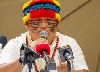 La Confederación de Nacionalidades Indígenas del Ecuador (Conaie) ha expresado su fuerte rechazo ante la reciente decisión del gobierno nacional de eliminar el subsidio al diésel, advirtiendo que esta medida golpeará duramente a millones de familias, al transporte comunitario y a la producción agrícola en el país.