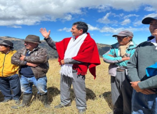 El prefecto de Bolívar, Aníbal Coronel Monar, cumplió una jornada de trabajo en las parroquias Simiatug y Salinas, donde constató avances en proyectos que fortalecen la producción agrícola y promueven el bienestar social en comunidades rurales de la provincia.