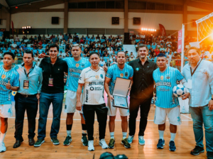 Guayaquil vivió una noche histórica para el deporte nacional. El coliseo Abel Jiménez Parra fue escenario de la final de la primera edición de la Liga Nacional de Ecuavóley, disputada el sábado por la noche ante un marco imponente de aficionados.
