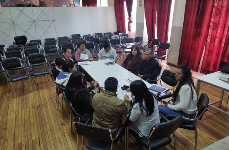 El Consejo Cantonal para la Protección de Derechos del Cantón Guano llevó a cabo una reunión de trabajo con la Comisión Electoral encargada de la renovación de los Consejos Consultivos de Jóvenes y Personas Adultas Mayores, con el objetivo de fortalecer estos espacios de participación ciudadana y garantizar la asesoría e incidencia en políticas públicas locales.