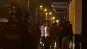 La noche del miércoles 10 de septiembre, un ataque armado en la ciudad de Manta, truncó la vida del joven futbolista Maicol Valencia, de 25 años, integrante del club Exapromo Costa, equipo de la Segunda Categoría. El hecho ocurrió en el hostal Costa Azul, donde el plantel se concentraba previo a su compromiso frente al Deportivo Quito.