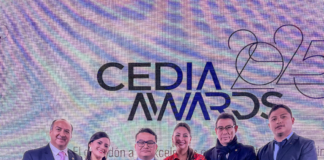 La Universidad Tecnológica Indoamérica, institución con cuatro décadas de liderazgo académico en Ecuador, vuelve a destacar a nivel nacional al obtener por segundo año consecutivo un reconocimiento en los CEDIA AWARDS 2025, los galardones académicos más importantes del país.
