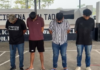 La Policía Nacional logró la detención de cuatro personas en el sector El Paico, barrio La Merced, en la ciudad de Puyo, luego de una persecución que inició tras el asalto a la gasolinera La Unión.