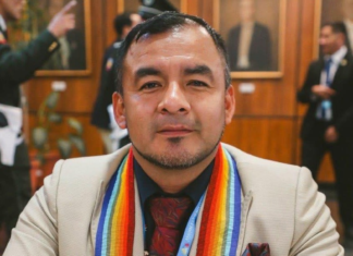 El asambleísta por Pastaza, José Nango, ratificó su adhesión al bloque del partido gobernante Acción Democrática Nacional (ADN), justificando su respaldo a varias leyes económicas y a la eliminación del subsidio al diésel.
