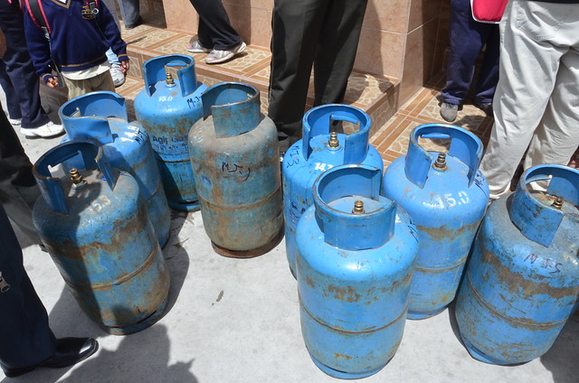 El precio del gas a domicilio no debe costar más de USD 3,00