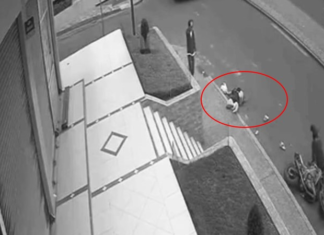 Una adolescente de 17 años fue atropellada por una motocicleta en la avenida La Prensa, al norte de Riobamba. Tras el impacto, quedó inconsciente sobre el pavimento durante varios minutos, mientras testigos y vecinos del sector intentaban auxiliarla. El accidente ocurrió la mañana del 8 de septiembre.
