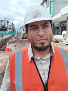La regeneración urbana del centro de la ciudad de Puyo avanza conforme a lo establecido en el cronograma contractual, informó Raúl Cárdenas, procurador común del consorcio a cargo de los trabajos.