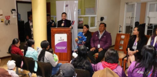 La Dirección Distrital Riobamba del Ministerio de Desarrollo Humano inauguró un lactario, un espacio exclusivo para la lactancia materna, con el objetivo de garantizar privacidad, comodidad y bienestar a madres y niños que acuden al balcón de servicios de la institución, ubicado en las calles Las Palmeras y Junín.