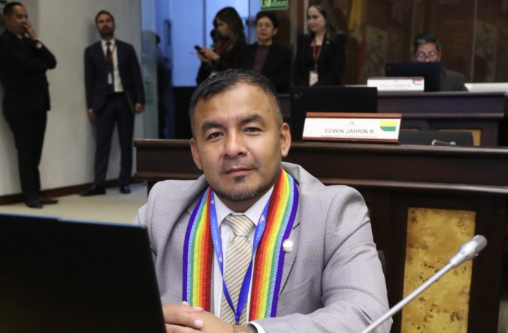 José Nango, asambleísta por la provincia de Pastaza, ha sido formalmente demandado por Yeidi M., por el presunto incumplimiento de una letra de cambio firmada el 11 de octubre de 2024, por un monto de Doscientos Cincuenta Mil Dólares (USD $250.000,00).