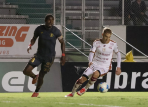 Deportivo Cuenca se impuso a Sociedad Deportiva Aucas este 10 de septiembre, en una extensa tanda de penales (9-8), tras empatar 1-1 en el tiempo reglamentario, y aseguró su lugar en los cuartos de final de la Copa Ecuador.