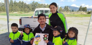 Riobamba abrió este lunes 15 de septiembre la Semana de la Movilidad, una agenda para sensibilizar a la población sobre seguridad vial y transporte sostenible, y así transformar buenas intenciones en cambios en la cotidianidad urbana.