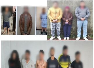 Doce personas ya enfrentan procesos judiciales luego de ser detenidas en un operativo simultáneo ejecutado por la Fiscalía y la Policía Nacional en Riobamba, Quito y El Puyo. Los cargos que pesan sobre ellas incluyen robo con violencia, tenencia y porte de armas y receptación, delitos vinculados a hechos cometidos en varias provincias del país.