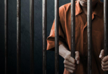 La justicia dictó una de las sentencias más severas en materia de violencia sexual en la provincia. Un sujeto del sector San Nicolás de Pallatanga, fue condenado a 29 años y 4 meses de prisión, pena máxima agravada, tras ser declarado culpable de la presunta violación de una adolescente con un 66 % de discapacidad intelectual.