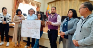 Con el objetivo de fortalecer las acciones de prevención de embarazos tempranos en la región, la Coordinación Zonal 3 de Salud desarrolló una jornada de capacitación para la transferencia metodológica de la Escuela de Liderazgo Comunitario para adolescentes, dirigida a instituciones y actores locales vinculados a la política pública en esta materia.