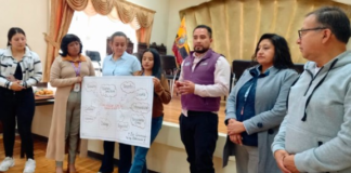 Con el objetivo de fortalecer las acciones de prevención de embarazos tempranos en la región, la Coordinación Zonal 3 de Salud desarrolló una jornada de capacitación para la transferencia metodológica de la Escuela de Liderazgo Comunitario para adolescentes, dirigida a instituciones y actores locales vinculados a la política pública en esta materia.