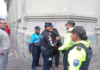 Este miércoles 3 de septiembre, en un operativo realizado en las calles Veloz y Larrea de Riobamba, el equipo de Agentes de Control Municipal logró la aprehensión de un presunto delincuente que habría sustraído teléfonos celulares y herramientas de una ferretería ubicada en el sector.