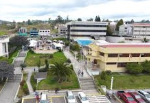 La Universidad Estatal de Bolívar (UEB) informó a su comunidad universitaria que las clases continuarán desarrollándose en modalidad virtual hasta nuevo aviso, como medida para garantizar la continuidad académica sin contratiempos.