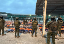 La violencia en las cárceles de Ecuador se dispara. Tres días después de la masacre en el centro de rehabilitación de Machala, se reportan mortales disturbios en la prisión de Esmeraldas, este 25 de septiembre de 2025. 