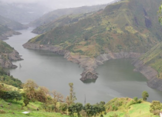 El Operador Nacional de Electricidad (Cenace) informó que Ecuador generó 38 637 MWh de electricidad entre las 00H00 y las 11H00 de este lunes, 8 de septiembre de 2025. La mayor parte provino de las hidroeléctricas, que aportaron el 70%. La generación térmica sumó el 16,6% y las importaciones desde Colombia subieron al 12,6%.