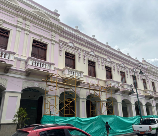 Después de más de dos décadas sin una restauración significativa, la Casa Museo de Riobamba atraviesa un proceso integral de rehabilitación. La obra se enmarca dentro del plan de revitalización del Centro Histórico impulsado por la actual administración municipal.