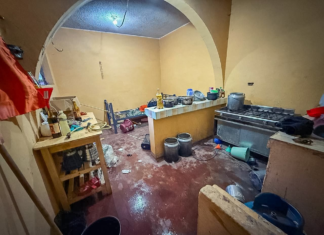 Una fuerte deflagración registrada la mañana del 9 de septiembre agitó al sector La Dolorosa, en Riobamba, y dejó como saldo dos personas heridas. La explosión se produjo al interior de un inmueble donde funcionaba una cocina industrial, aparentemente debido a una fuga de Gas Licuado de Petróleo (GLP).
