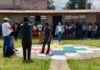 Tras la convocatoria de la Conaie al paro nacional indefinido en Ecuador, las diferentes organizaciones indígenas se reúnen desde este 19 de septiembre en sus territorios para analizar sus acciones, mientras a nivel nacional las vías se mantienen habilitadas. 