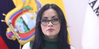 La asambleísta del correísmo, Viviana Veloz, informó este 24 de septiembre de 2025, a través de su cuenta de X, que culmina su etapa como coordinadora de la bancada de la Revolución Ciudadana (RC5), cargo que ocupó desde septiembre de 2023.