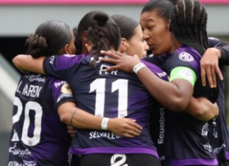 La Superliga Femenina 2025 ya tiene a su primer finalista, Dragonas IDV venció 2-0 a Universidad Católica, cerrando la serie con un global de 3-0 y confirmando su presencia en una nueva final. El equipo negriazul, que ya sabe lo que es ser campeón, mostró jerarquía en los momentos clave y no dejó lugar a dudas sobre su superioridad.