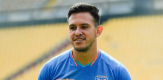 El arquero riobambeño de 29 años, Gonzalo Valle, hoy dueño del arco de Liga Deportiva Universitaria, regresó a la disciplina alba tras haber sido convocado por Sebastián Beccacece a la Selección para los duelos de Eliminatorias frente a Paraguay y Argentina.