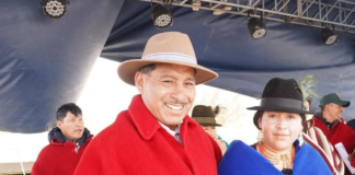 El prefecto de Chimborazo, Hermel Tayupanda, enfrenta una denuncia electoral, la cual ha retomado su curso en el Tribunal Contencioso Electoral (TCE), luego de que la Corte Constitucional del Ecuador decidiera inadmitir una consulta planteada en medio del proceso.